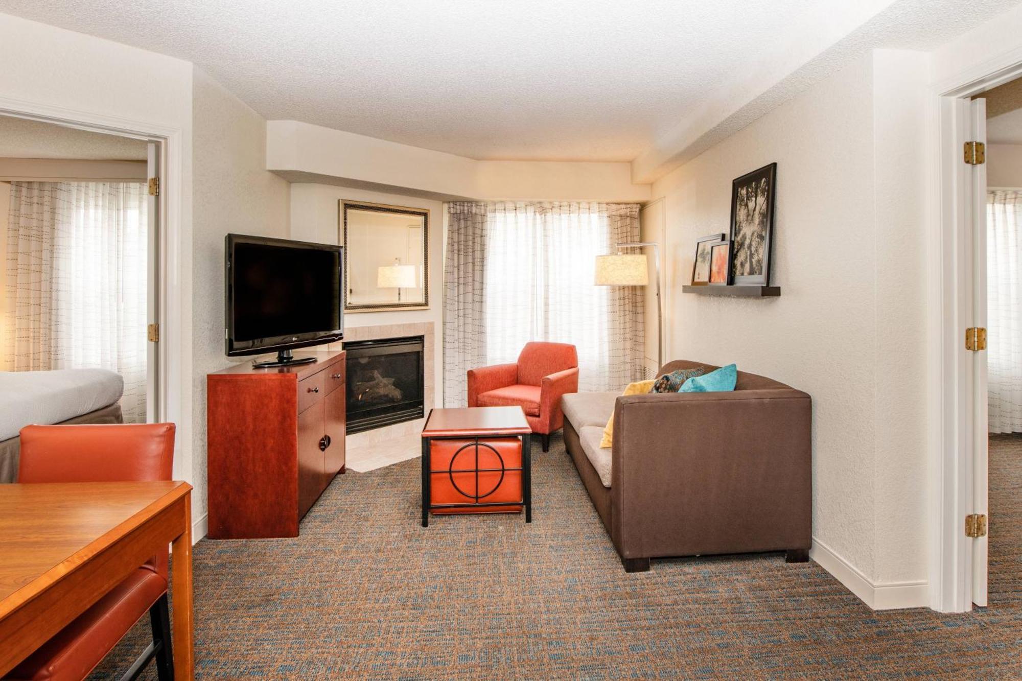 Residence Inn By Marriott Newark Silicon Valley Екстер'єр фото